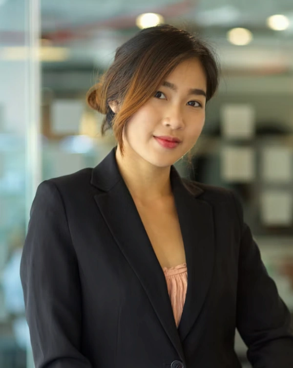 FluentSeed Filipino English teacher Camille Aquino
